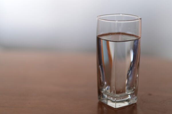 5 motivos para investir em um purificador de água